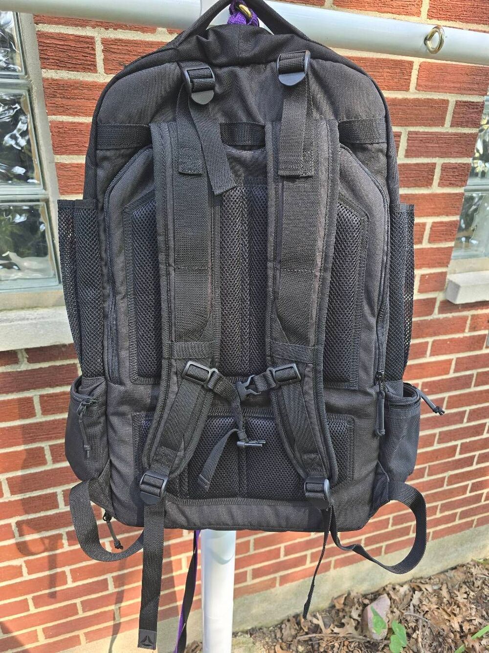 UFC Reebok Backpack - Picture 5 of 5